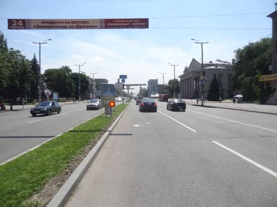 Фото рекламної площини за адресою вул. Трегубенка — вул. Лобановського