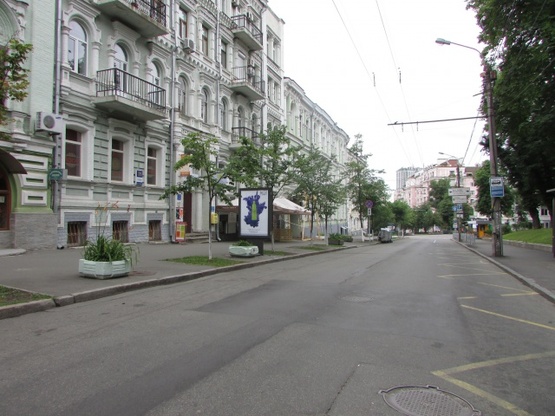 Фото рекламної площини за адресою Терещенковская, 21