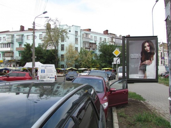 Фото рекламной плоскости по адресу Волоська, 62 (біля спортклубу Sport Life Поділ)