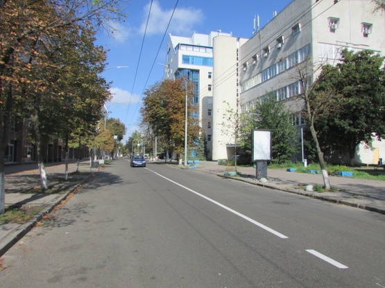 Фото рекламной плоскости по адресу Московська, 27