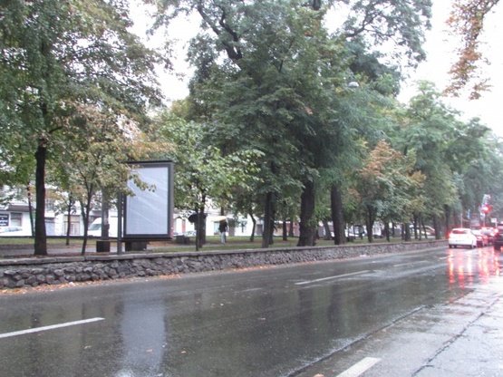 Фото рекламної площини за адресою Нижній Вал, 49 бульварна частина