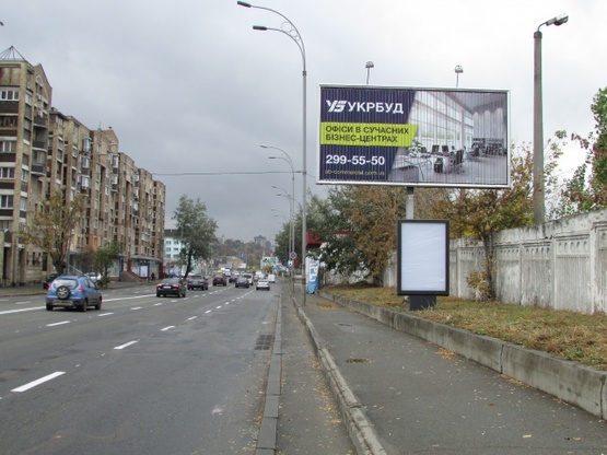 Фото рекламной плоскости по адресу Набережно-Лугова, 9 / Оболоньска