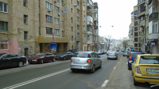 Фото рекламной плоскости по адресу вул. Бульварно-Кудрявська, 41