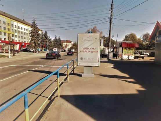 Фото рекламної площини за адресою пр. Грушевського (автовокзал, перед світлофором)