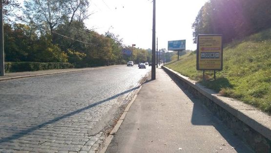 Фото рекламної площини за адресою Пoдoльский спуск 1 (статика) от Кириловской