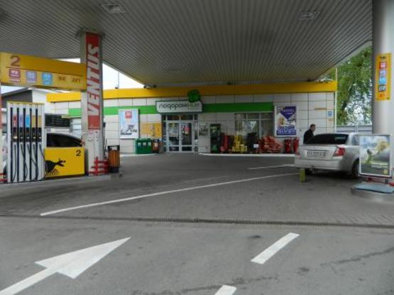 Фото рекламної площини за адресою Киевская 2-Вишневое правый