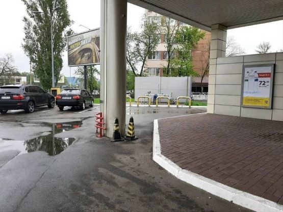 Фото рекламной плоскости по адресу Карельский (м-н Сильпо)