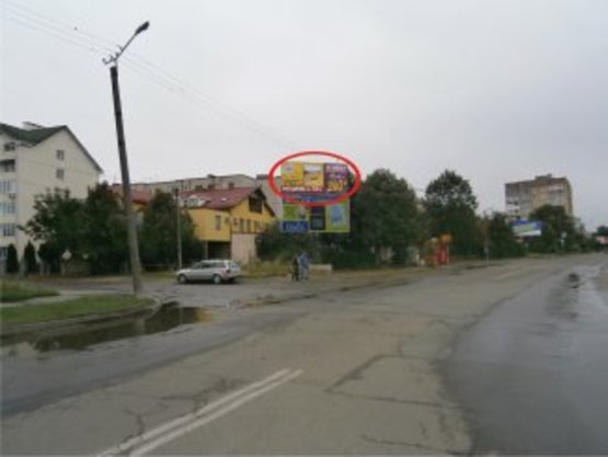 Фото рекламной плоскости по адресу Петлюри(хлібокомбінат) верхній          навпроти ОККО