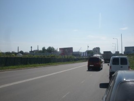 Фото рекламної площини за адресою Надрічна   (автосалони) №2