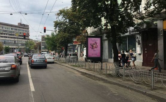 Фото рекламної площини за адресою Велика Житомирська Вул., 40