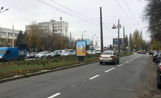 Фото рекламной плоскости по адресу Народного Ополчення Вул., 8 (в Напрямку До Аеропорту "Київ")