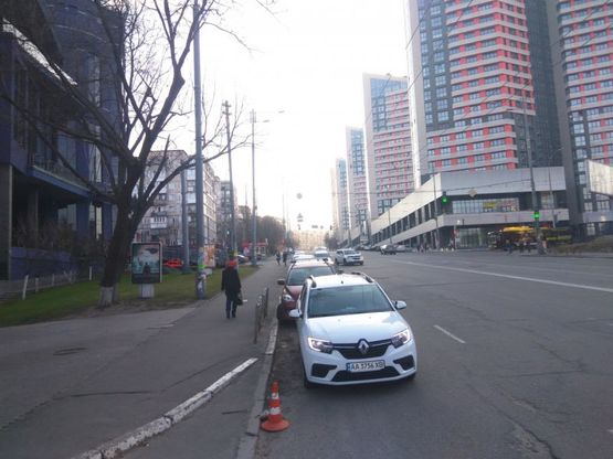 Фото рекламної площини за адресою Василия Липковского 1А(Ультрамарин)№3 в направлении Соломенской площади