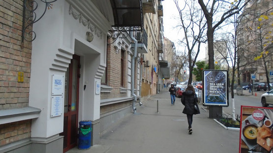 Фото рекламної площини за адресою ул. О. Гончара, 84