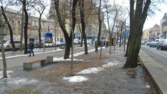 Фото рекламной плоскости по адресу Нижній Вал, 19/21