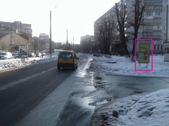 Фото рекламной плоскости по адресу вул. Головатого,9.