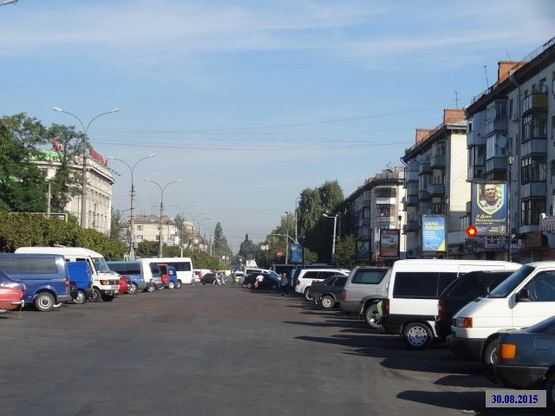 Фото рекламной плоскости по адресу Zt cl010 вул.Московська,14 м-н"Фурор"№5 Б