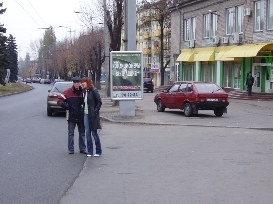 Фото рекламной плоскости по адресу Пр. Гагаріна, 165/пр.Гагарина, 165 (магазин ПИК)