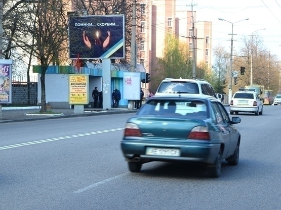 Фото рекламной плоскости по адресу пр.Гагаріна, 26 - вул.Телевізійна, р-н зупинки/пр.Гагарина, 26 - ул.Телевизионная, р-н остановки