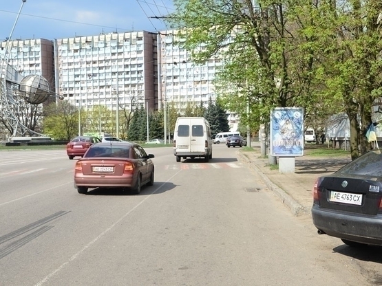 Фото рекламной плоскости по адресу Запорізьке шосе, 3 (р-н підстанції) пішохідний перехід/Запорожское шоссе, 3 (р-н подстанции) пешеходный переход