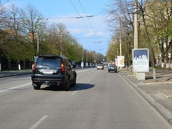 Фото рекламной плоскости по адресу пр.Гагаріна, 65 р-н ул.Телевізійна, салон магазин Біс/пр.Гагарина, 65 р-н ул.Телевизионной, салон магазин Бис