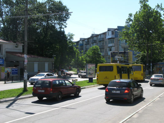 Фото рекламной плоскости по адресу перекрёсток ул.Победы, ул.Данченко, №004-А