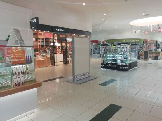 Фото рекламної площини за адресою ТРЦ Ривьера 6