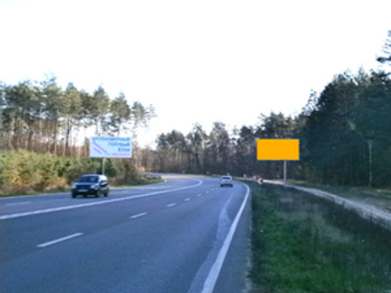 Фото рекламной плоскости по адресу Км 3+700 от  ул. Генерала Наумова, направление на Киев, Трасса Ирпень-Киев