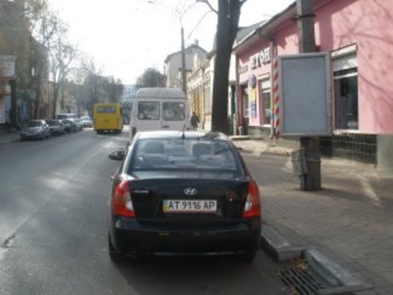 Фото рекламной плоскости по адресу вул. Лепкого 31 №7 ст А