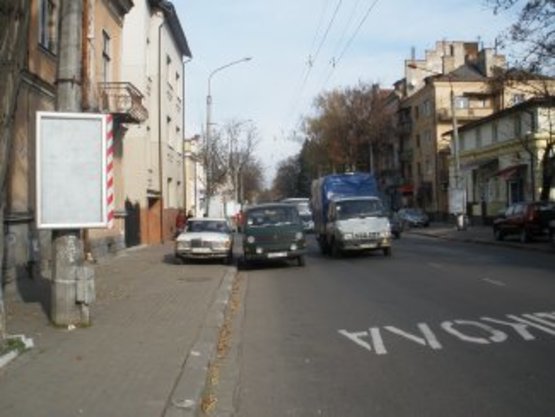 Фото рекламної площини за адресою вул. Лепкого 19 №11 ст Б