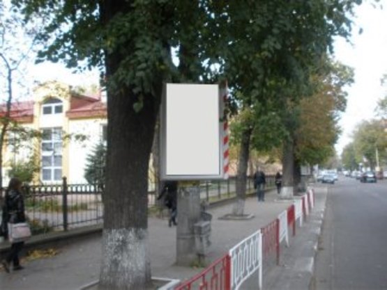 Фото рекламной плоскости по адресу вул. Лепкого (школа №14) №13 ст Б