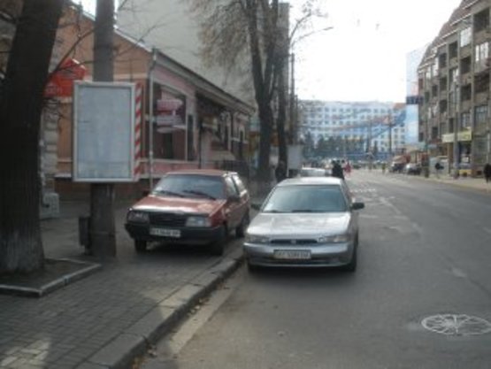 Фото рекламной плоскости по адресу вул. Лепкого 12 №16 ст Б