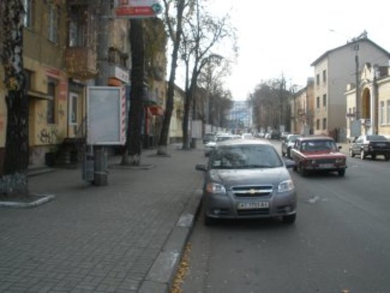 Фото рекламної площини за адресою вул. Лепкого 24 №21 ст Б