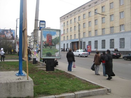 Фото рекламної площини за адресою пл. Победы №2 (Остановка м-н Темп)