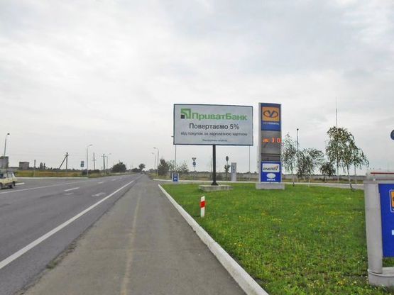 Фото рекламной плоскости по адресу Трасса на Венгрию (с. Сюрте, место №1, АЗС "Укрнафта")