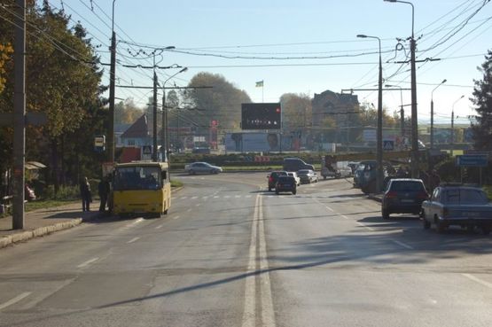 Фото рекламної площини за адресою перехрестя «Збаразьке кільце»