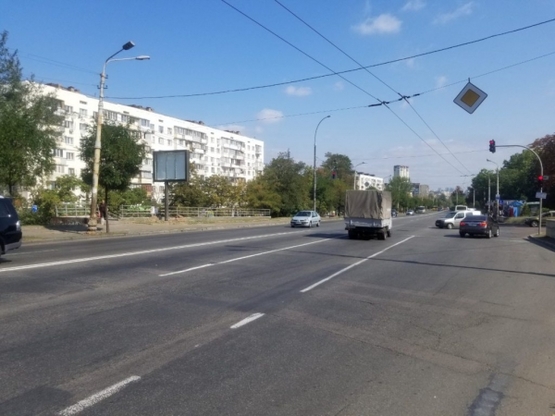 Фото рекламной плоскости по адресу просп. Голосеевский, 120 / ул. Героев Обороны, в напр. Голосеевской пл.