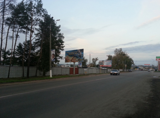 Фото рекламної площини за адресою ул. Чкалова (Ирпень-Киев, выезд на тр. Киев-Ковель)