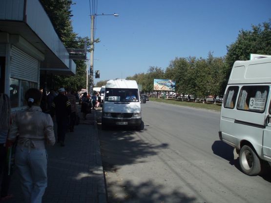 Фото рекламної площини за адресою пр.Грушевського (між вул. Соборна та вул.Д.Галицького)