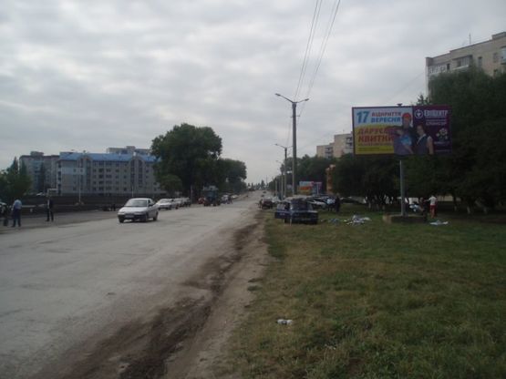 Фото рекламной плоскости по адресу проміжок від вул.Пархоменка до вул.Черняхівського(навпроти Епіцентру)