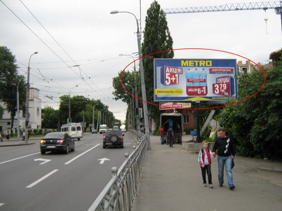 Фото рекламной плоскости по адресу Соборна  -  Дубенська