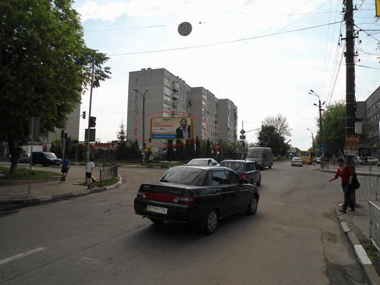 Фото рекламной плоскости по адресу Січ.Стрільців ст.Б