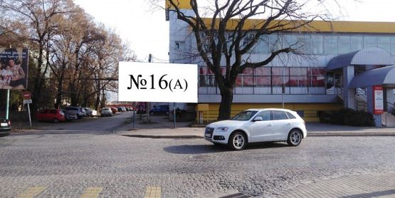 Фото рекламной плоскости по адресу вул. Пархоменко