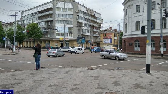 Фото рекламной плоскости по адресу ул. Большая Бердичевская, 4/11/ул.Театральная