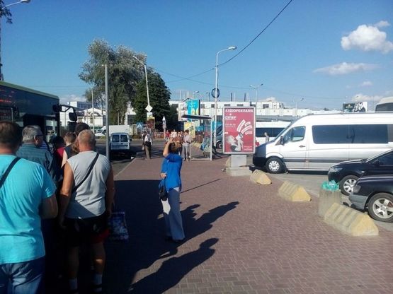 Фото рекламної площини за адресою пл Двірцева