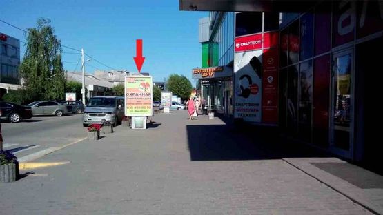 Фото рекламної площини за адресою ул. Горького, 166 (вход в ТЦ "Олимпия-3") (А)