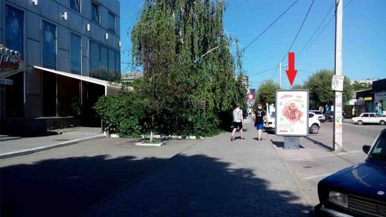 Фото рекламної площини за адресою ул. Горького, 149 (ТЦ "Гулливер", кафе "Мелроуз", Обмен валют) (Б)