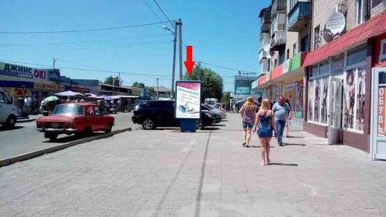 Фото рекламної площини за адресою ул. Горького, 153 ("EVA", салон окон WDS) (А)