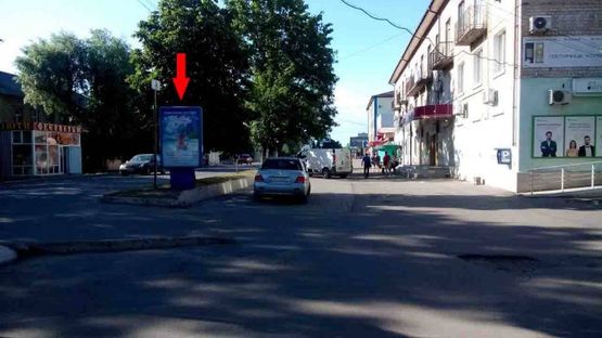 Фото рекламної площини за адресою ул. Полтавская, 127 (р-н гостинницы "Колос", "Приватбанк") (Б)