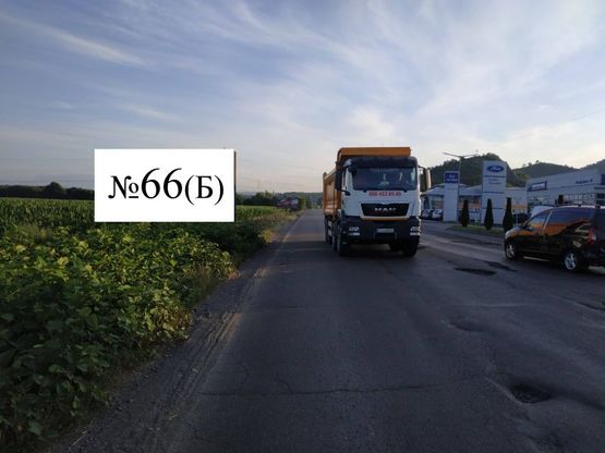 Фото рекламной плоскости по адресу вул. Автомобілістів, с-н Автолюкс