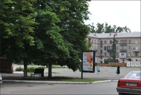 Фото рекламной плоскости по адресу ул.Советская, 28, возле пл.Ленина, салон Эйфория